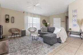 Welcome home to this beautiful 4 bdrm house with heated pool minutes away from Disney and Universal Parks.